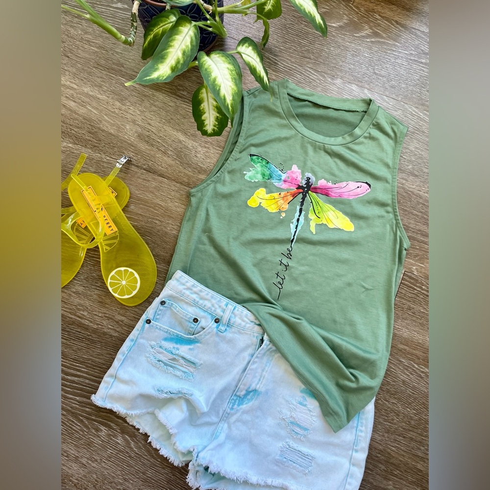 NEW Dragonfly print Tank top